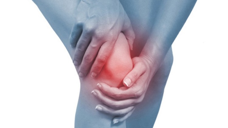 L’Osteopatia aiuta a diminuire il dolore nei pazienti affetti da Sindrome Dolorosa Femoro Rotulea: lo studio pubblicato su JAOA