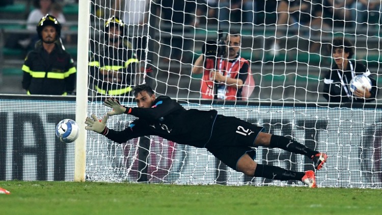 Portieri: vita da numeri uno. Il racconto dell’osteopata e del fisioterapista dell’A.S. Roma