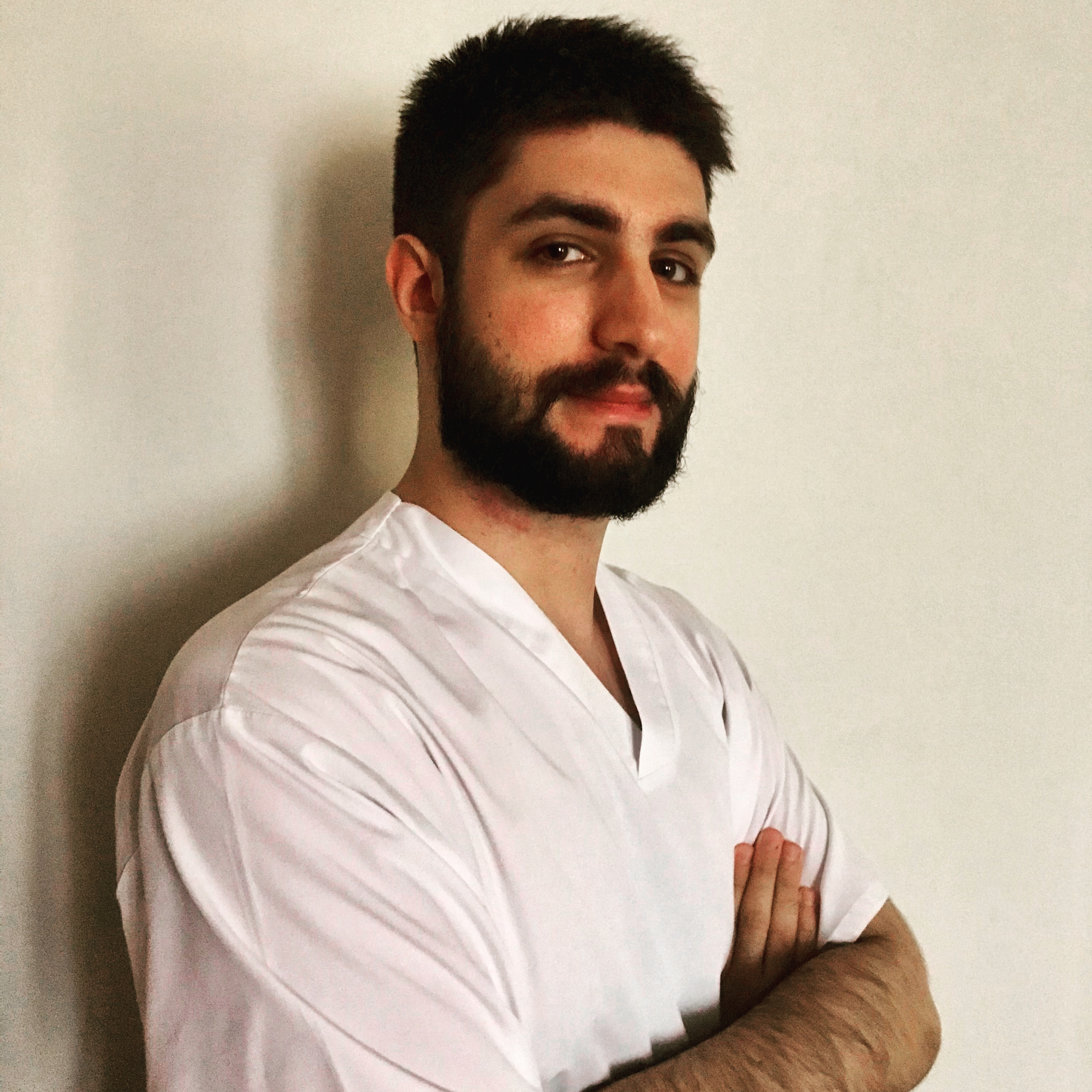 Osteopata Davide Fusari
