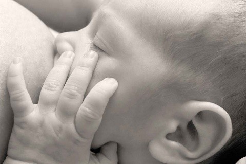SAM 2014: promuovere e sostenere l’allattamento materno